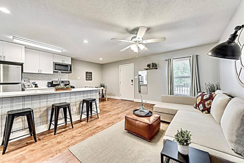 New - Near Deep Ellum + Downtown Dallas Flat Luaran gambar
