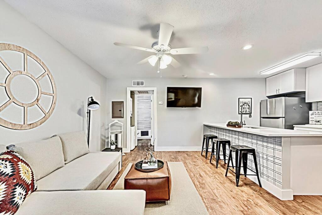 New - Near Deep Ellum + Downtown Dallas Flat Luaran gambar